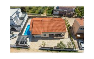 Beautiful Home In Sukosan