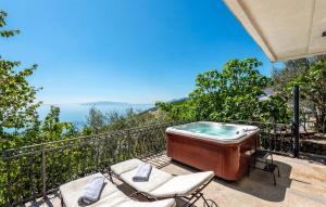 Pet Friendly Apartment In Matulji