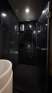 Thonglor BTS Bangkok Smart TV City center