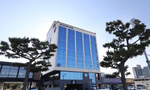 Pohang Hound Hotel Songdo Beach