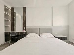 Modera Suites at Parkland Condo TK