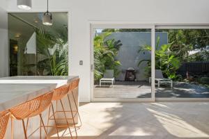 Meli Beach House by Experience Jervis Bay