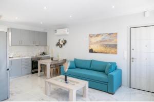Rhea Central Luxury Apartment