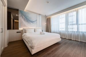 Bayphere Residence Private Beach With Fitness and Pool