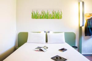 Hotels ibis budget Toulouse Centre Gare : photos des chambres