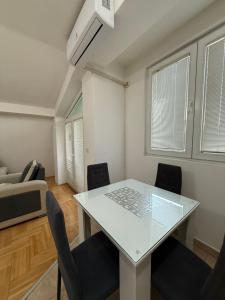Kim’s apartment