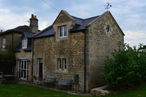 Crossroads Farm - Queen Annes Stable