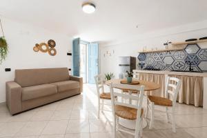 Casa Mida