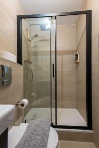 The Finchley Rd Residence by Aureva Group