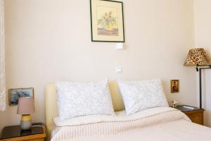 Marilia GuestHouse - Seaside Retreat in Evia