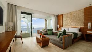 Candi Beach Resort & Spa