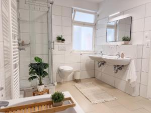 140qm Wohnung für 6-10 Personen, Zentrum