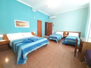 Torino central-- rooms and Apartments - Alba