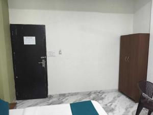 Hotel O VM Residency