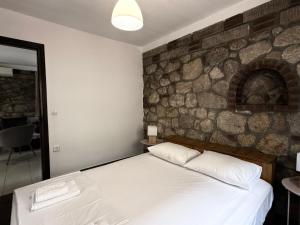 Stone house Vasilis