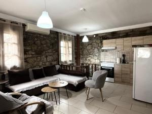 Stone house Vasilis