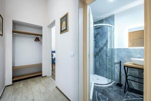 Five Suites Mantellate 9