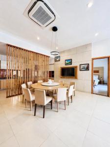 MERCURY Luxury villa 5 Br with pool