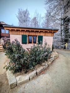 Petit mazot à la montagne