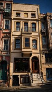 Mai İnci Pera İstanbul