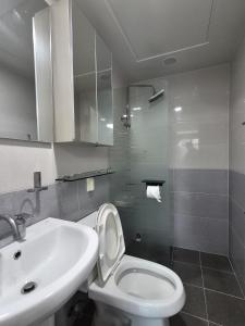SG two single room near Sadang Station