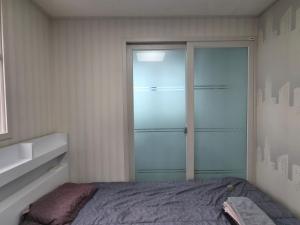 SG two single room near Sadang Station