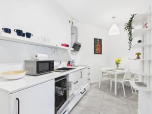 SuperApart Bobrowiecka 10 - Obok Centrum Olinek