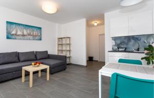 1 Bedroom Awesome Apartment In Krk