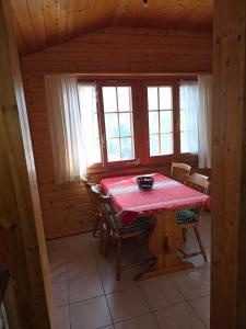 Cozy Chalet in Alpine village, Interlaken region