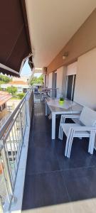 Dimitris Apartments