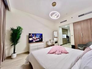 Mahenti - Contemporary Studio Living in Meydan