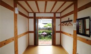 Jeonju Yeonwoodang Hanok Stay
