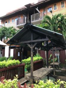 Kampong Pinang Sebatang Melaka