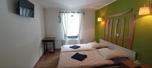 Rooms Jagoda I Cozy Alpine Stay Near Bled