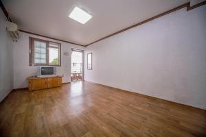 Pohang Rainbow Pension