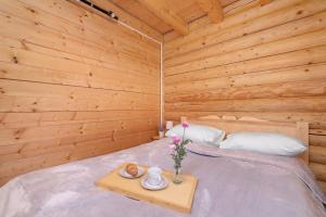 Czarujący Dom z Ogrodem i Widokiem na Góry by Noclegi Renters