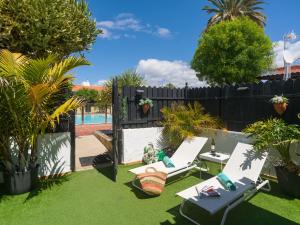 Oasis Beach Holiday Home with jacuzzi