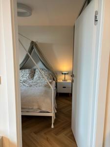 Pioneer house - apartment with free parking place, terrace and private garden