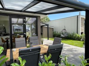 Chalet Ijssel Cube mit Sauna & Kamin