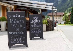 Sidan Hotel Restaurant & Pizzeria