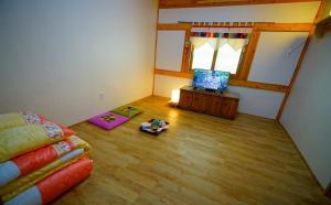 Gongju honghwigwan guesthouse