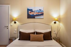 Traditional chic 2 bedroom apartment with Seaview LDEM1-5