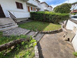 Bilocale con giardino privato