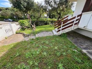 Bilocale con giardino privato