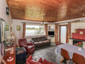 Sweetbriar Lodge