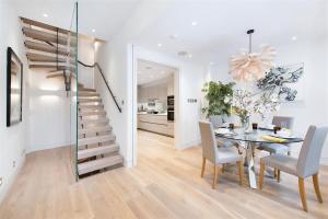 Ultra Luxury Pavilion Mews 4 Bed House
