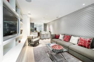 Ultra Luxury Pavilion Mews 4 Bed House