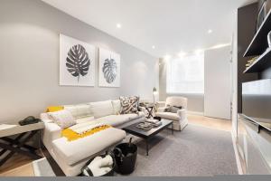 Pavilion Road Mews House - 4 bed
