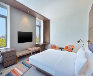 The - Grand EL DE Imperial Near International Airport Delhi