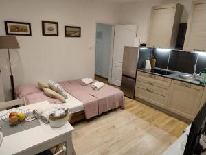 Apartment by the sea EMA